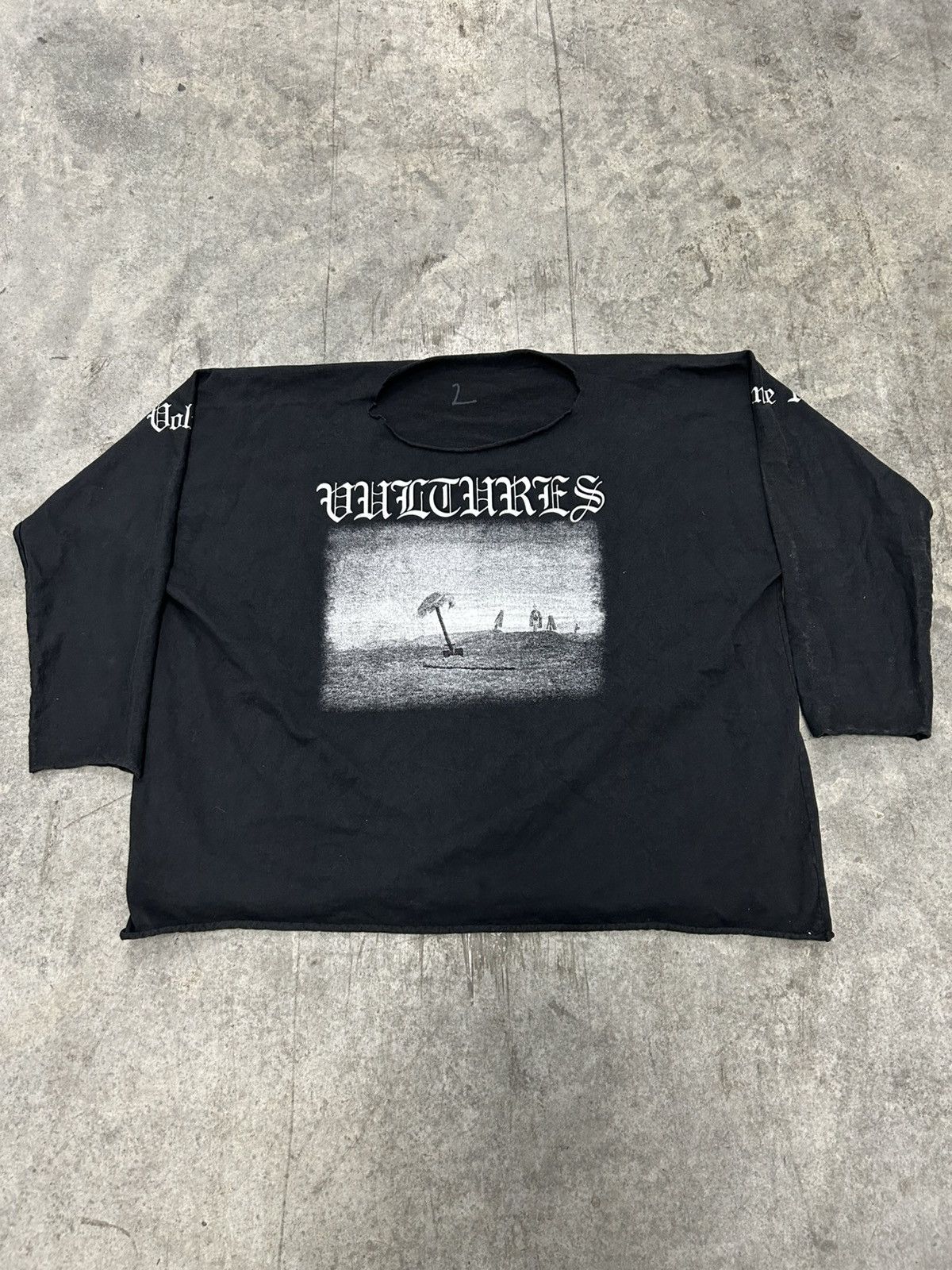 Kanye West Kanye west vultures long sleeve Size US L / EU 52-54 / 3 - 1 Thumbnail
