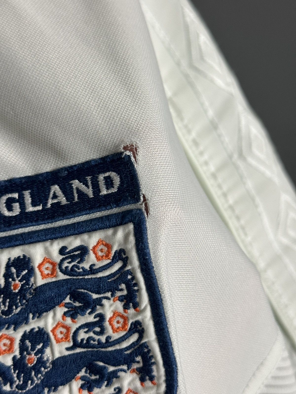 Umbro England National Team 99/01 Home Football Jersey T-Shirt Size US M / EU 48-50 / 2 - 15 Thumbnail