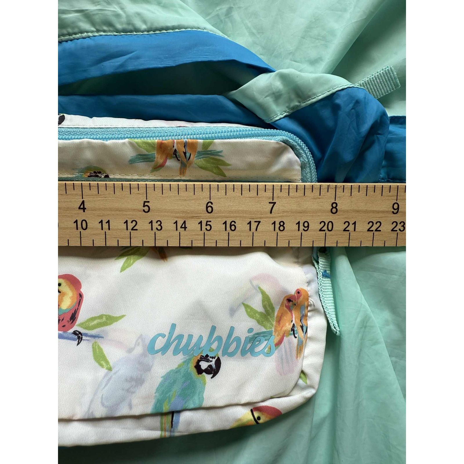 Chubbies Chubbies Packable Fanny Pack Windbreaker Hooded Jacket S Size S / US 4 / IT 40 - 10 Thumbnail