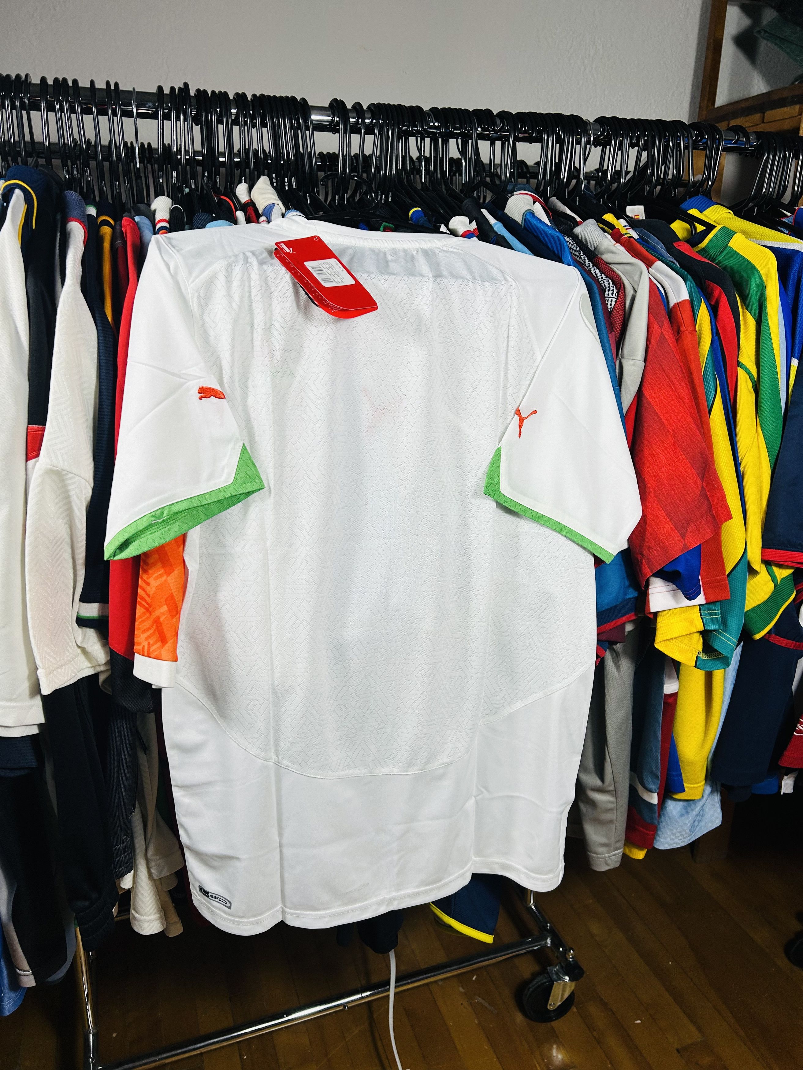 Puma Algeria 2010 home Jersey BNWT Size US M / EU 48-50 / 2 - 2 Thumbnail