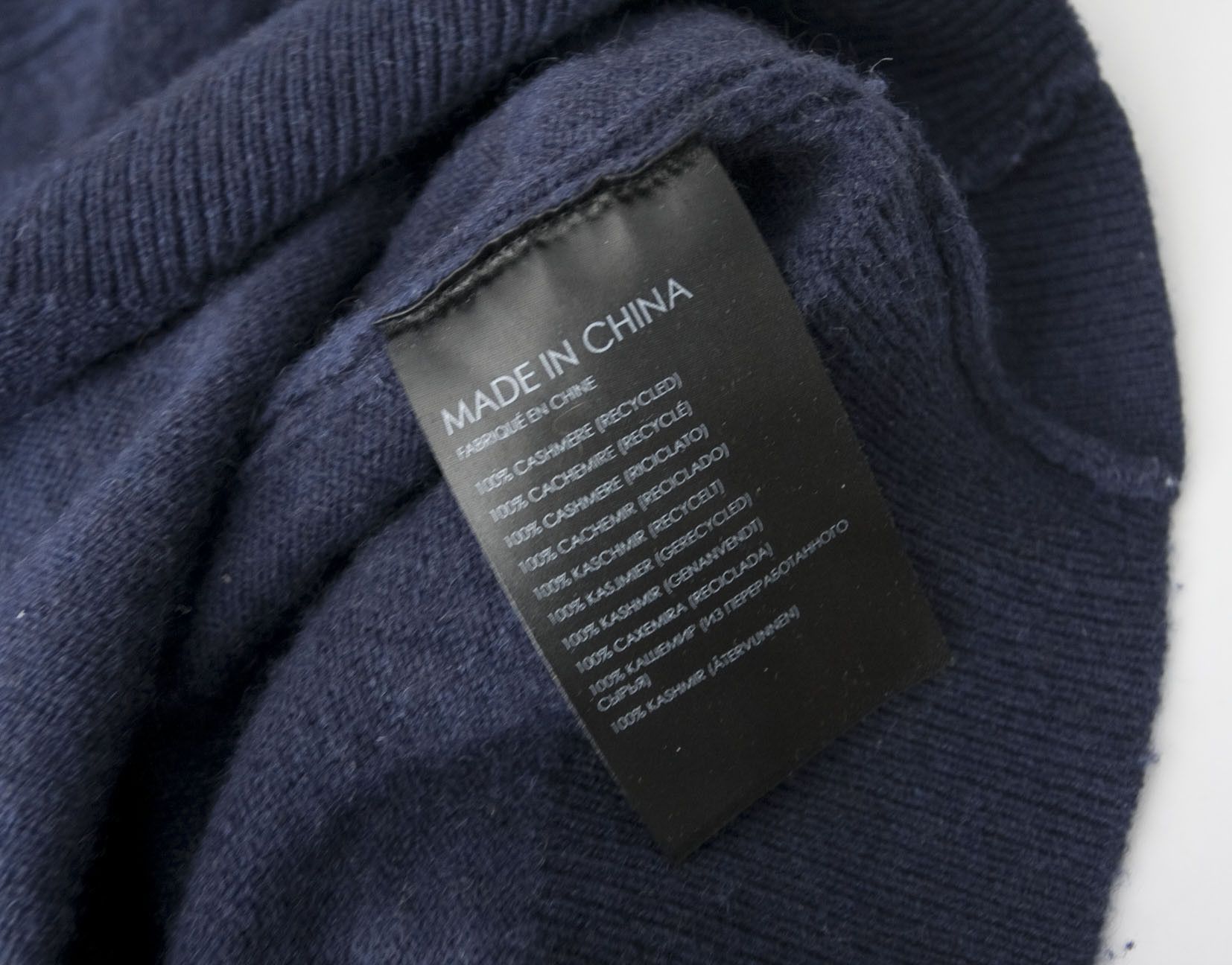 Club Monaco Club Monaco Sweater 100% Cashmere Recycled Size M Dark Blue Size US M / EU 48-50 / 2 - 5 Thumbnail