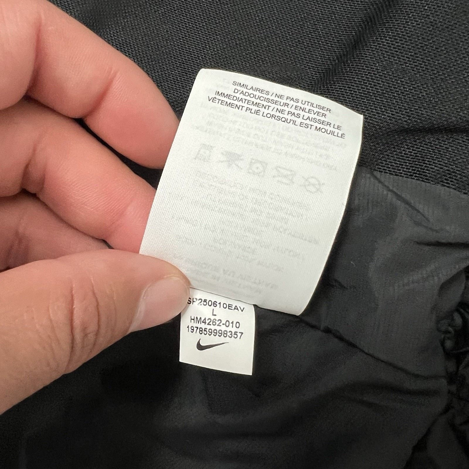 Nike Nike Tech Woven Lightweight Vest Black Loose Size US L / EU 52-54 / 3 - 11 Thumbnail