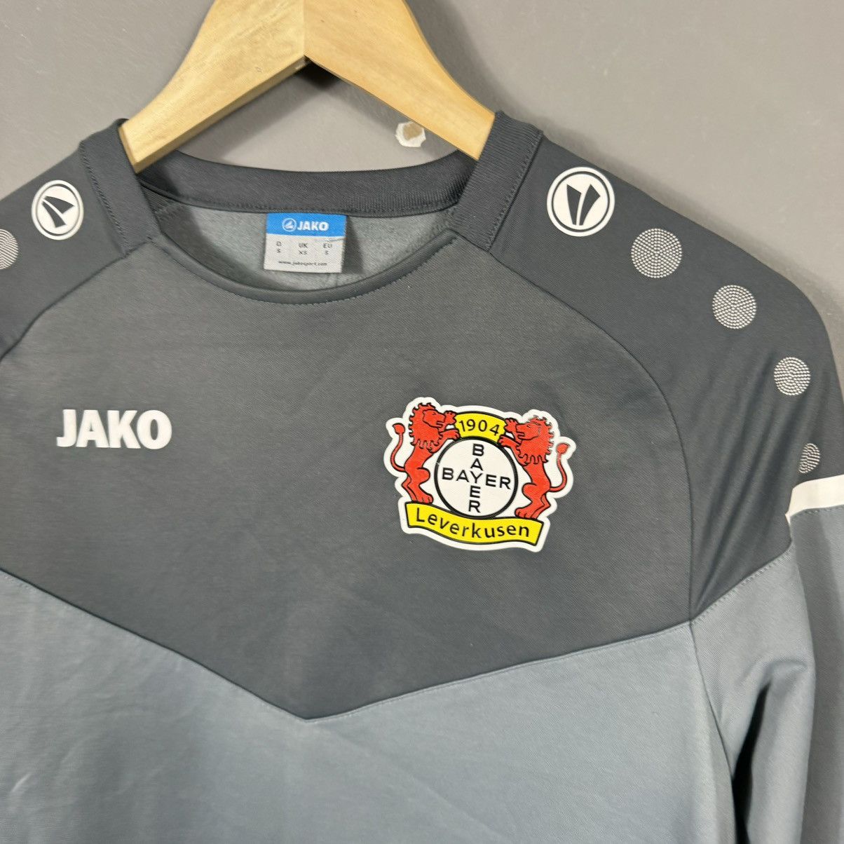 Vintage Jako Bayern 04 Soccer Crewneck Size US S / EU 44-46 / 1 - 7 Thumbnail
