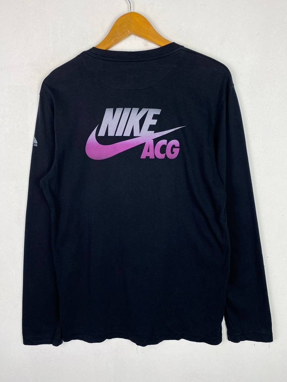 Nike ACG nike acg longsleeves tee big logo back nice design Size US M / EU 48-50 / 2 - 8 Thumbnail