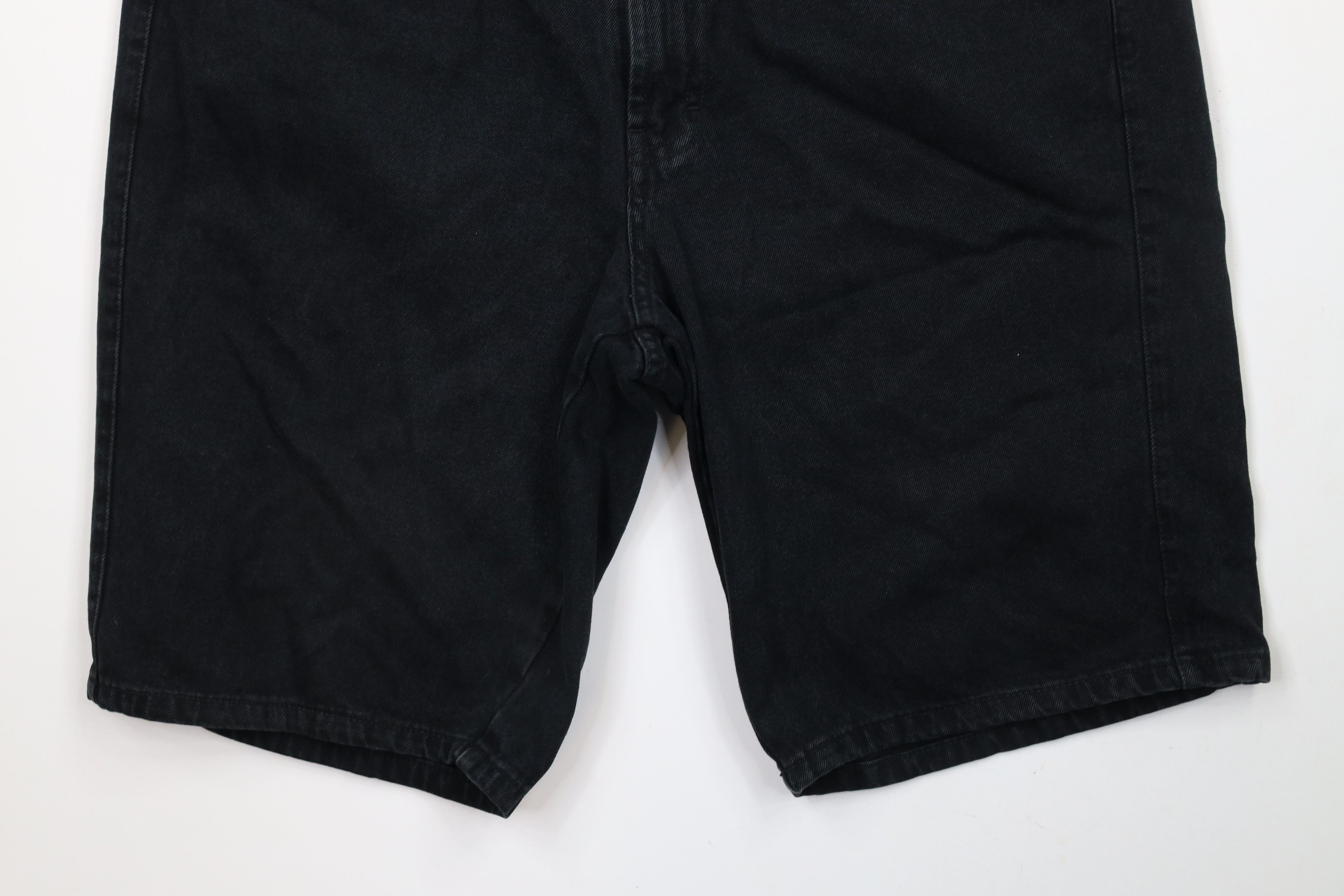 Vintage Vintage 90s Streetwear Fit Denim Jean Shorts Jorts Black Size US 36 / EU 52 - 4 Thumbnail