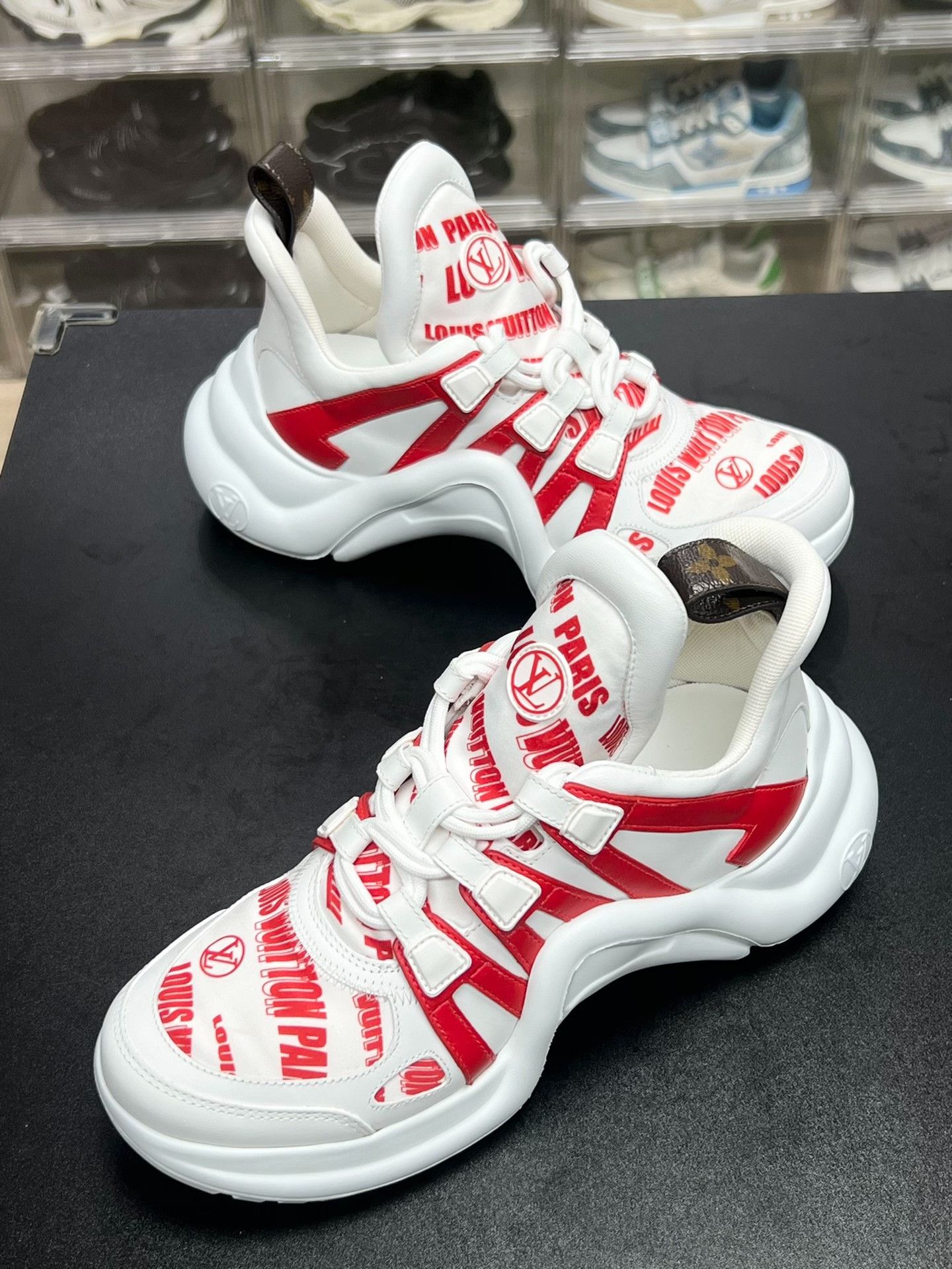 Louis Vuitton Louis Vuitton Red Lowtop Sneakers us_7 Women Size US 7 / IT 37 - 1 Thumbnail