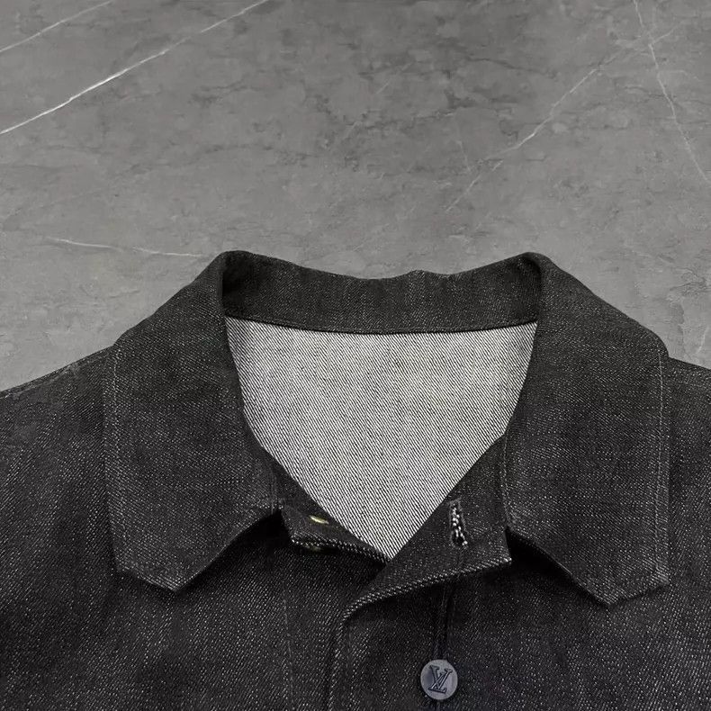 Louis Vuitton Louis Vuitton Louis Vuitton Logo Denim Jacket-2506 Size US M / EU 48-50 / 2 - 3 Thumbnail