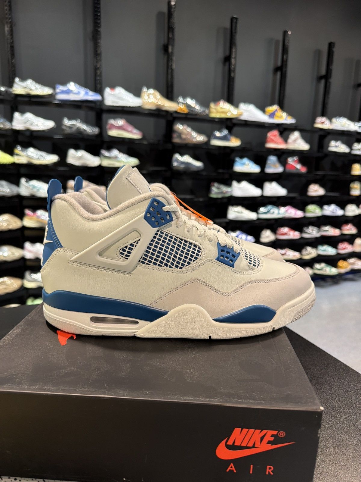 Jordan Brand Jordan 4 Military Blue Size-11.5 Brand New Quick Shipping Size US 11.5 / EU 44-45 - 3 Thumbnail