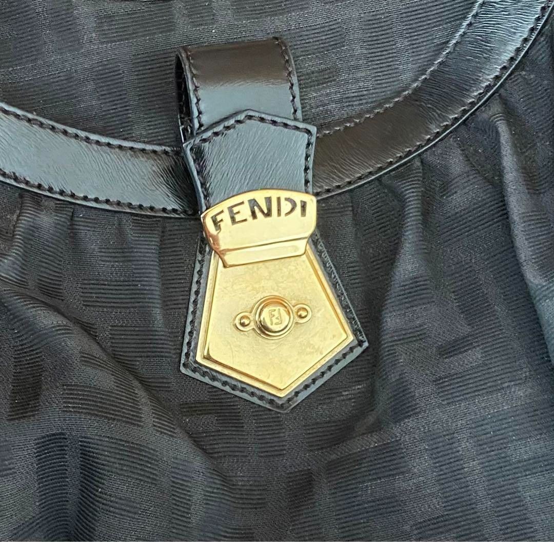 Fendi Fendi - Black Large Tote Handbag Zucca Pattern Monogram Size ONE SIZE - 4 Thumbnail