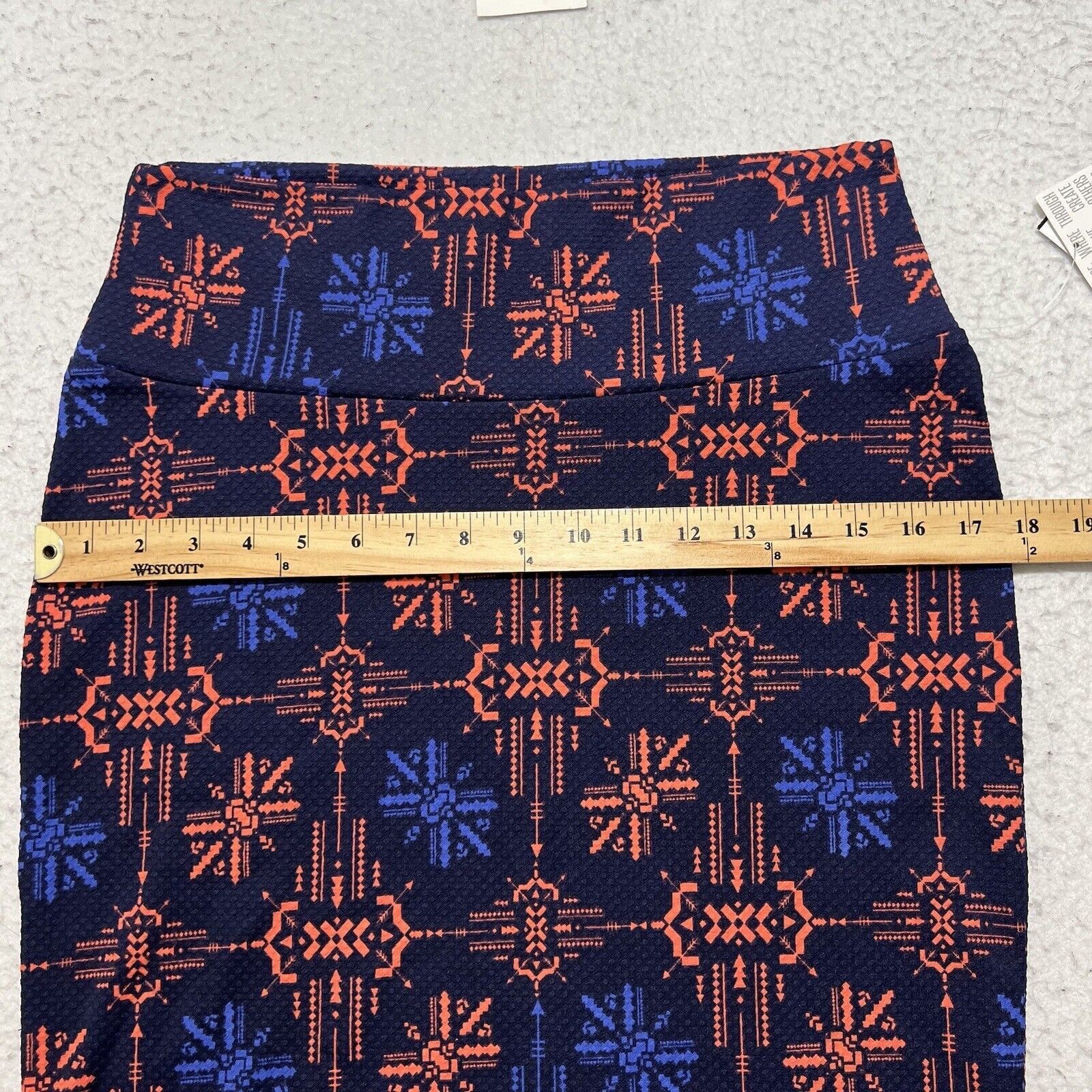 Other LuLaRoe Cassie Medium Pencil Skirt Diamond Geometric Stretch Size 32" / US 10 / IT 46 - 10 Thumbnail