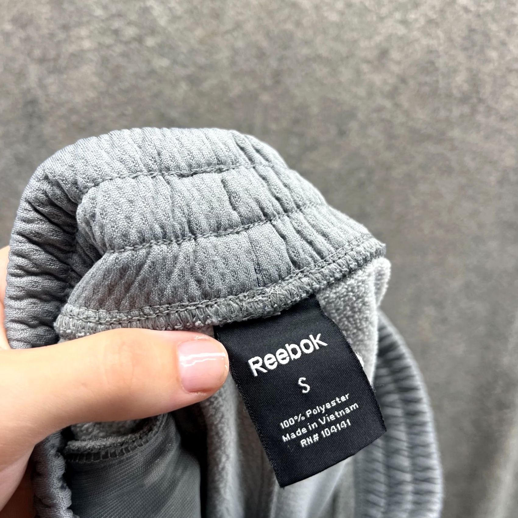 Reebok Reebok Sweatpants Mens Small Gray Fleece Elastic Waist Cotton Drawstring Knit Size US 29 - 3 Thumbnail