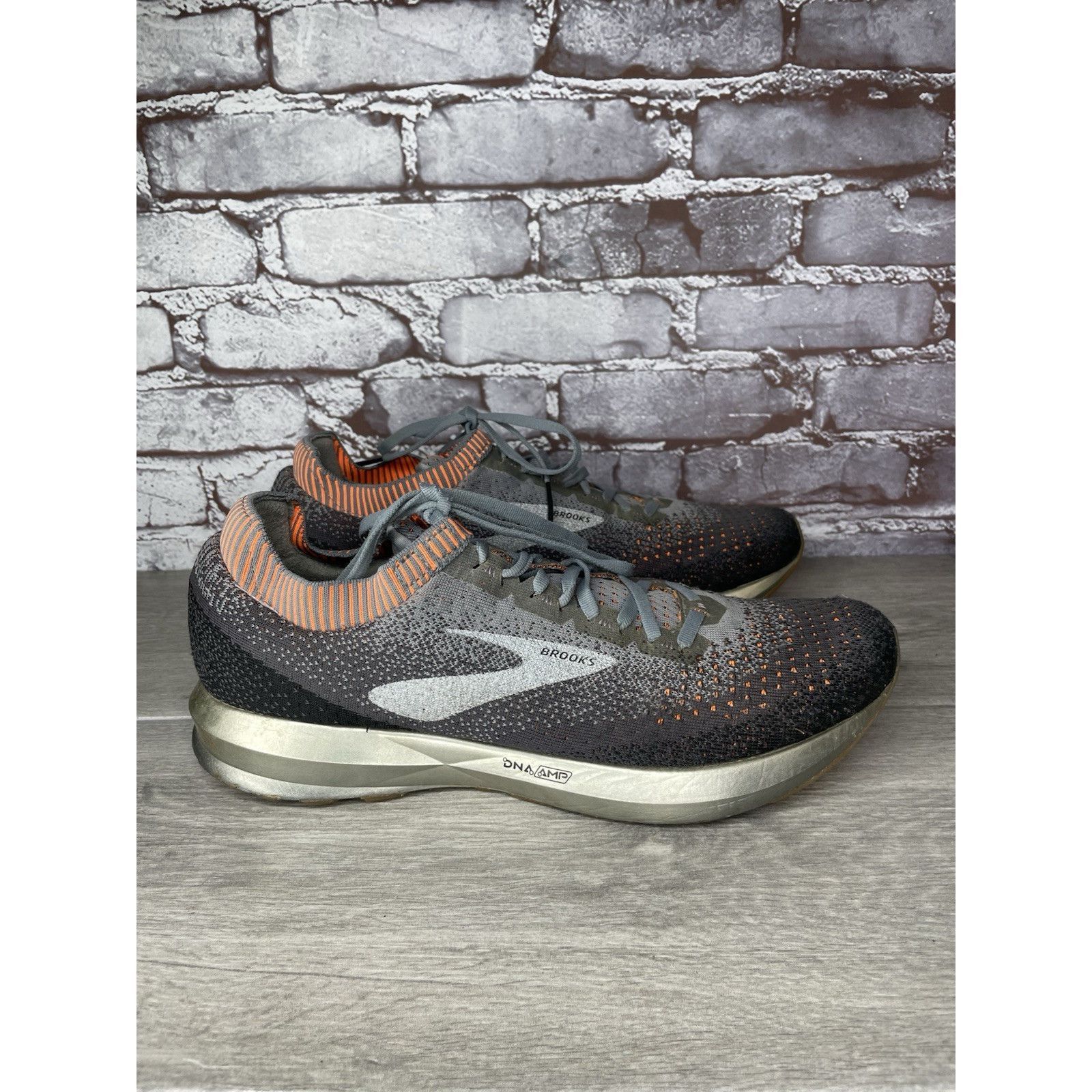 Brooks Brooks Levitate 2 1102901D026 Mens Size 11.5D Gray Orange At Size US 11.5 / EU 44-45 - 4 Thumbnail