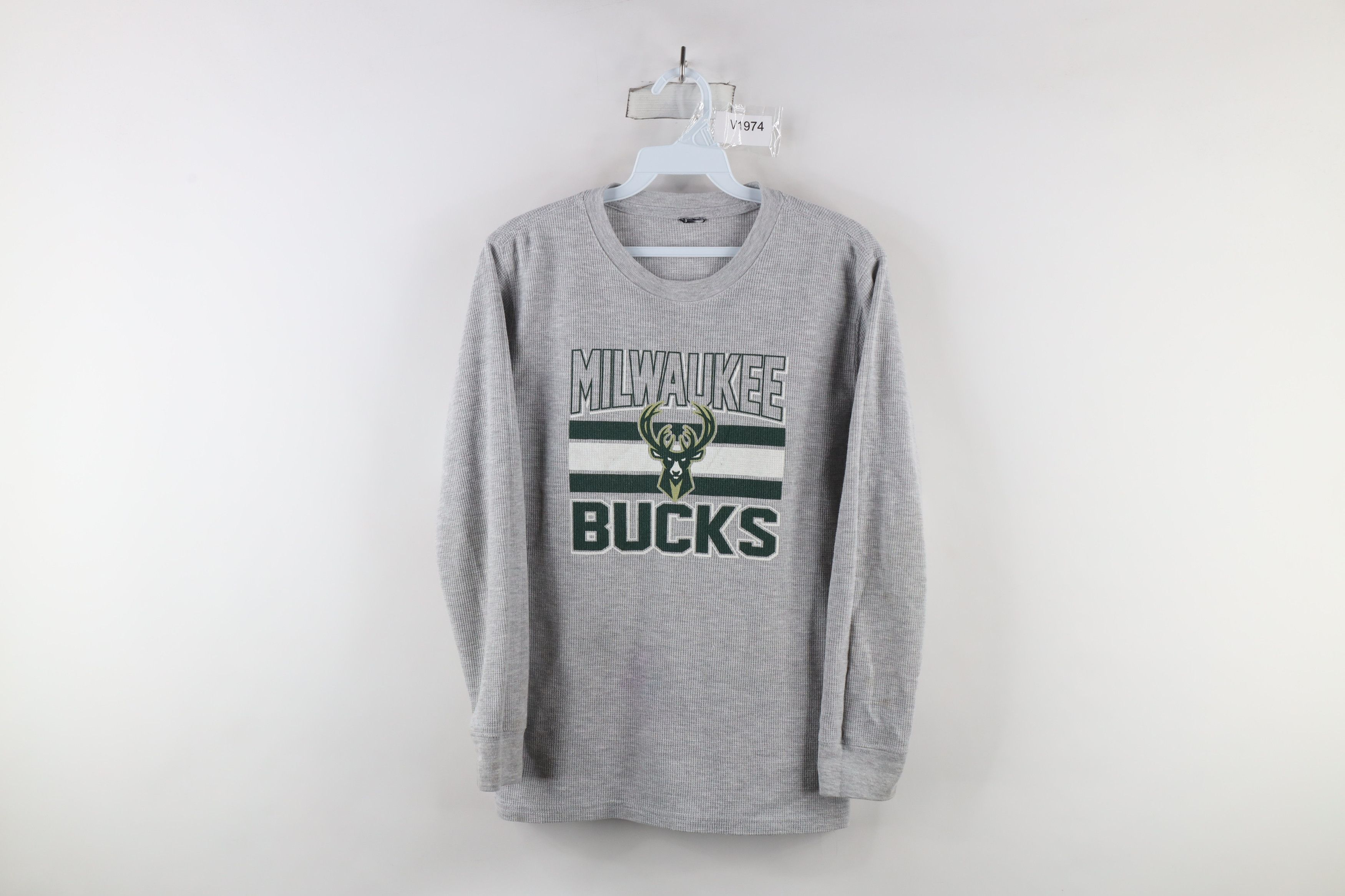 Vintage Vintage Bucks Basketball Thermal Waffle Knit T-Shirt Gray Size S / US 4 / IT 40 - 1 Thumbnail