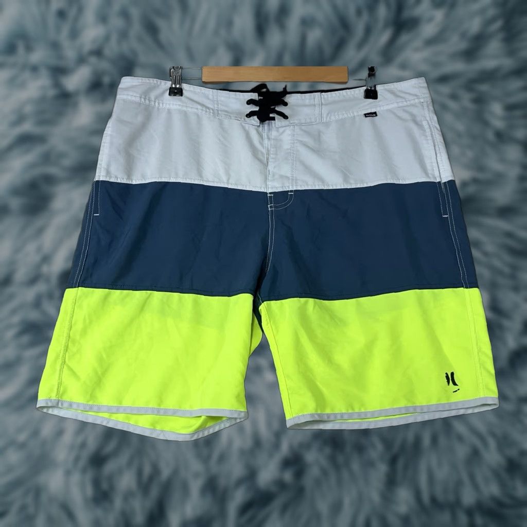 Hurley Hurley Board Shorts Men 36 Multicolor Geometric Logo Drawstring Beach Casual Regular Fit Size US 36 / EU 52 - 1 Thumbnail