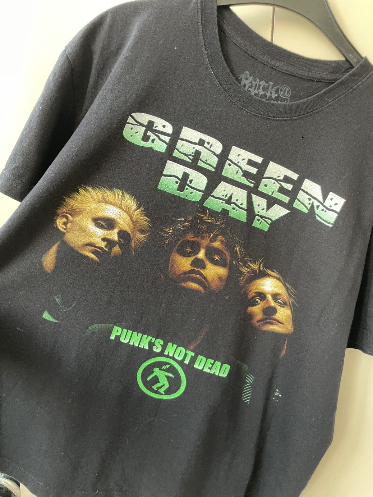 Band Tees Vintage Green Day punks not dead t shirt tee Size US XL / EU 56 / 4 - 10 Thumbnail