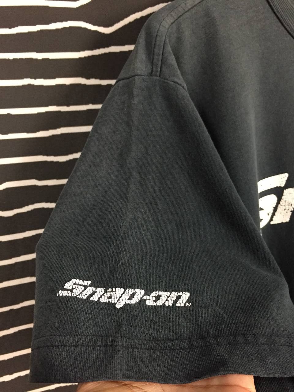 Champion Vtg Sunfaded Champion USA X Snap On Spell Out Tee Size US M / EU 48-50 / 2 - 6 Thumbnail