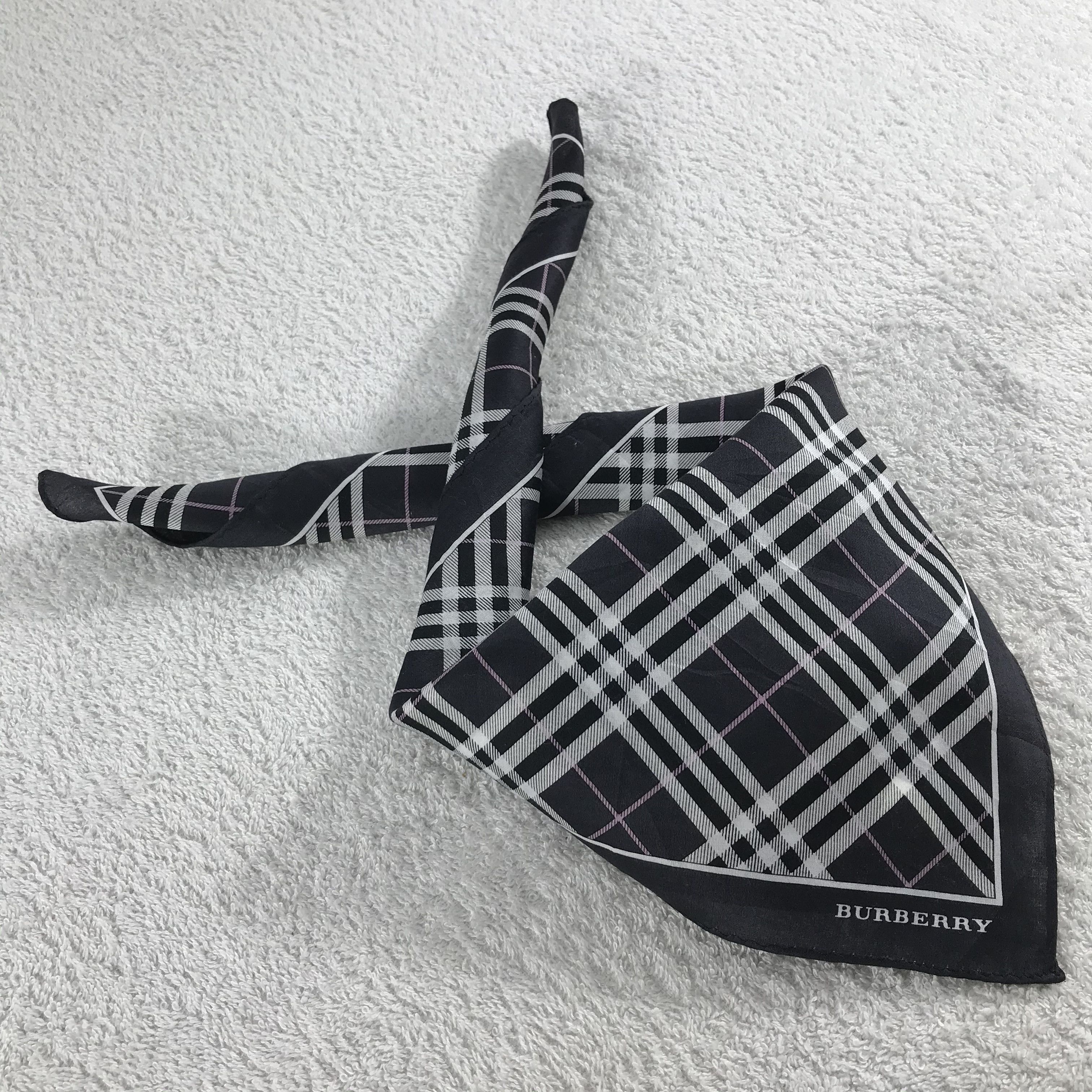 Burberry × Vintage Burberry Bandana / Handkerchief / Neckerchief - S349 Size ONE SIZE - 4 Thumbnail