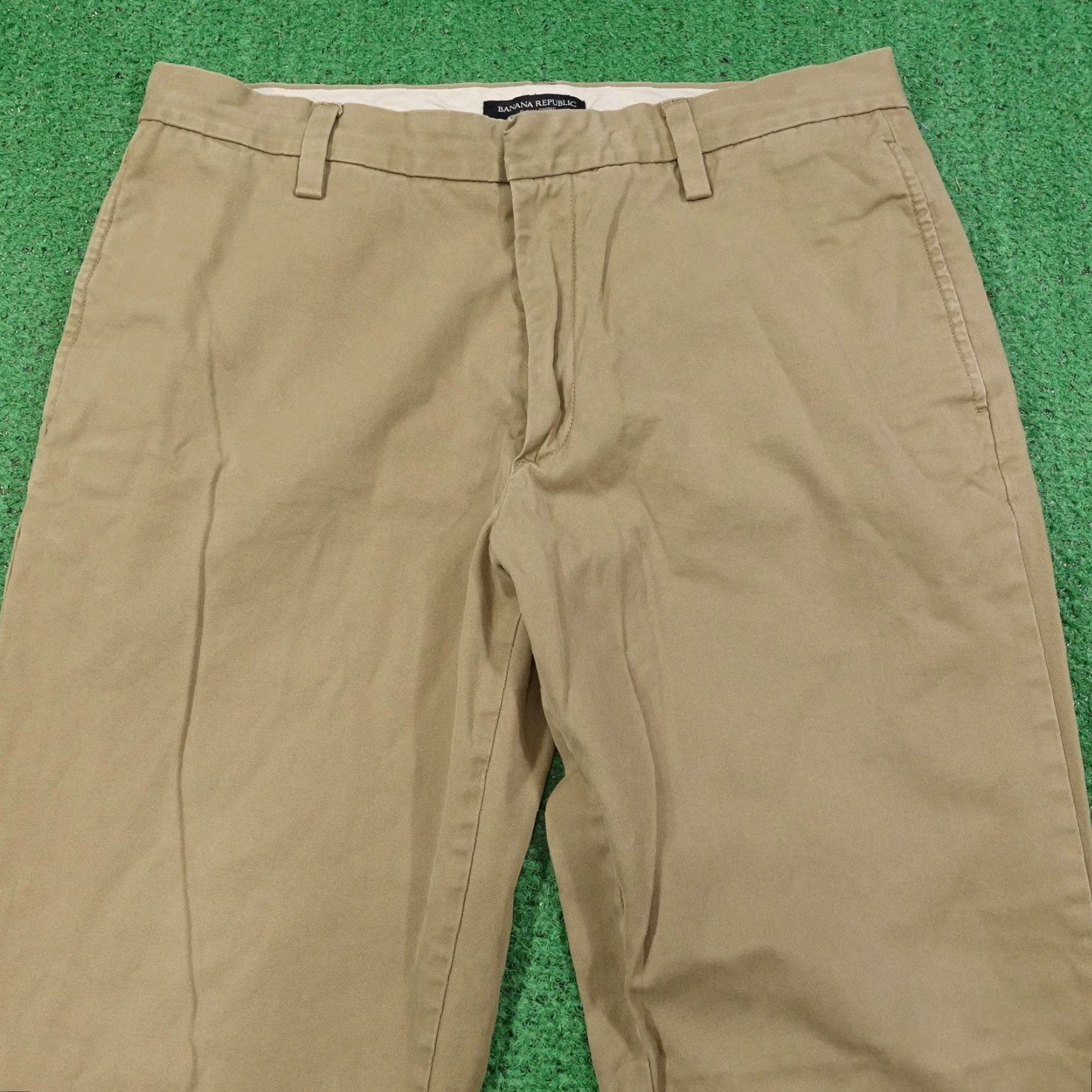 Banana Republic VINTAGE Banana Republic Pants Gavin Chino Flat Front Cotton Beige Mens 32x30 Khaki 30in Inseam Size US 32 / EU 48 - 2 Thumbnail