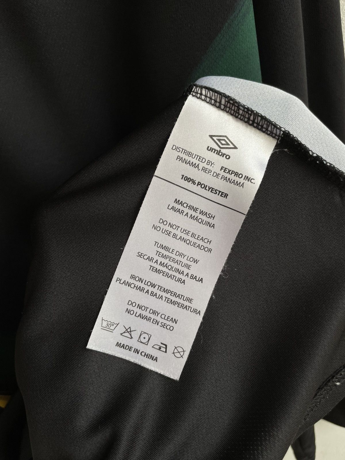 Vintage Jamaica 2021 2022 football soccer shirt jersey Long Sleeve Size US M / EU 48-50 / 2 - 8 Thumbnail