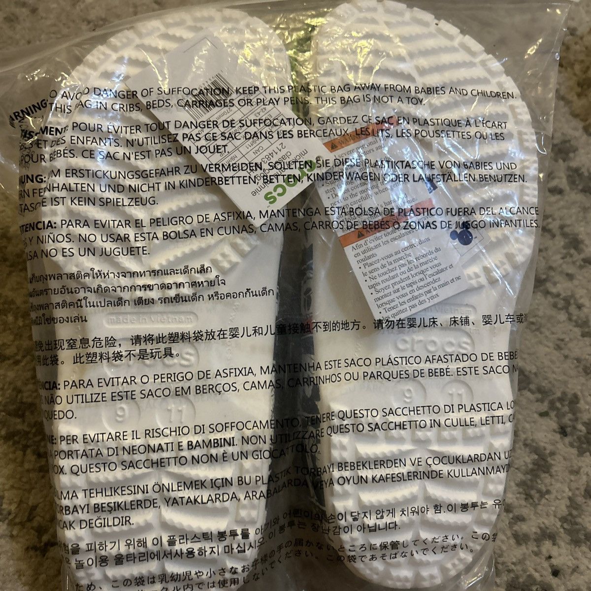 Crocs × Disney Crocs Disney Mickey and Minnie Classic Clog Size US 9 / EU 42 - 5 Thumbnail