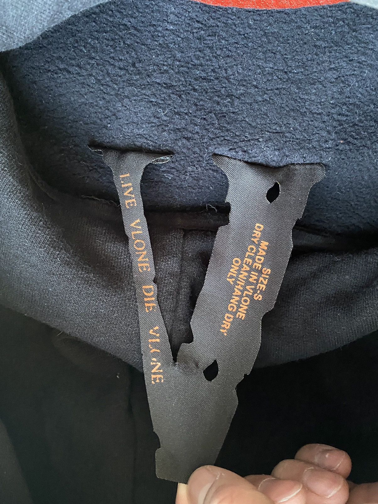 Vlone Vlone fragment hoodie black red Size US S / EU 44-46 / 1 - 3 Thumbnail