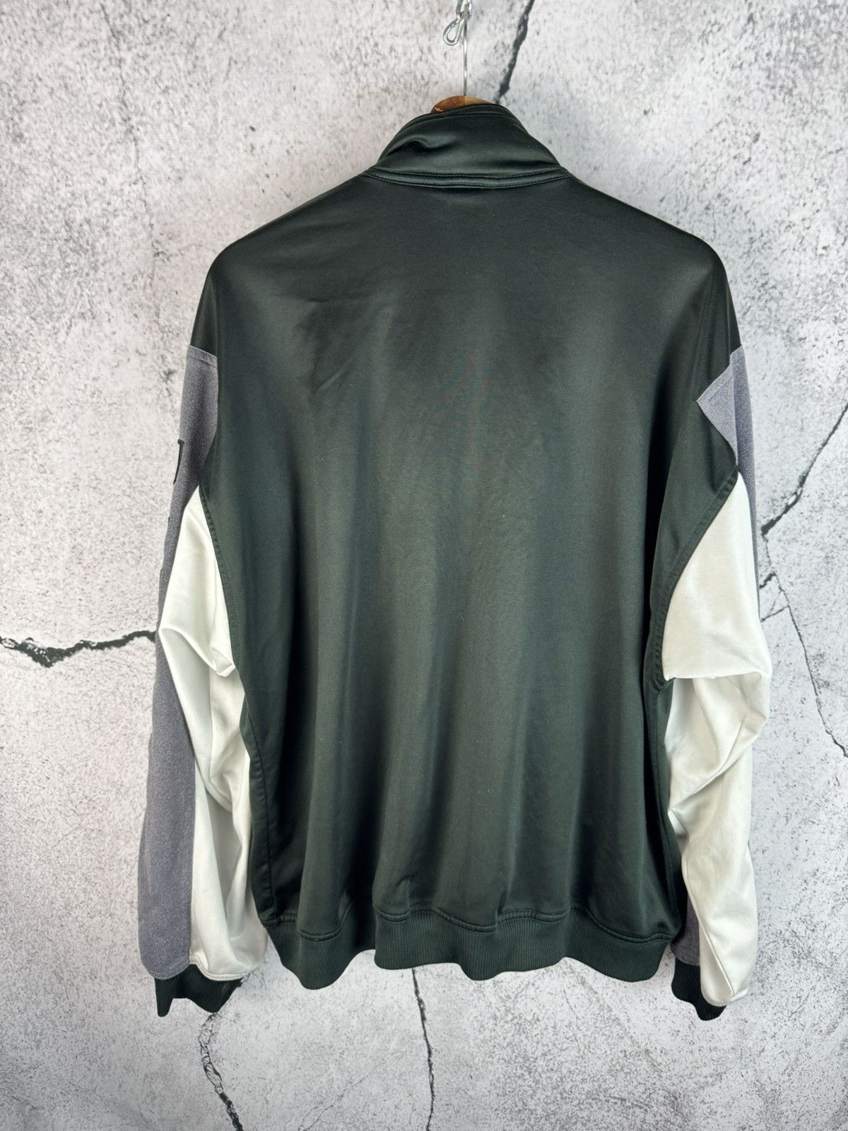 Nike Vintage Nike 90s Track Zip Up Jacket Size L Size US L / EU 52-54 / 3 - 2 Thumbnail