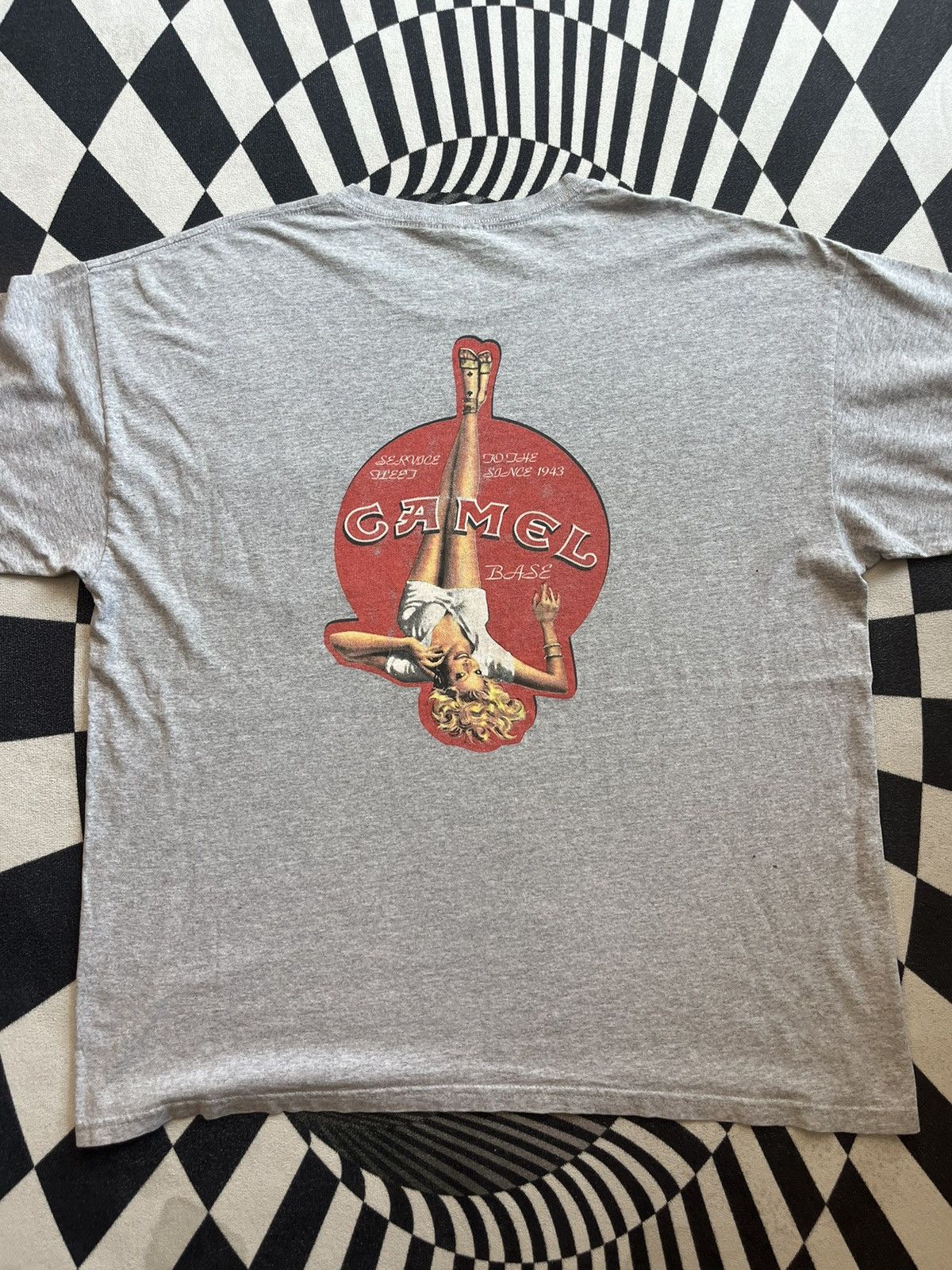 Camel Vtg CAMEL Flight Test Fly’em Like ya Stole’ em pocket Tshirt Size US XL / EU 56 / 4 - 7 Thumbnail