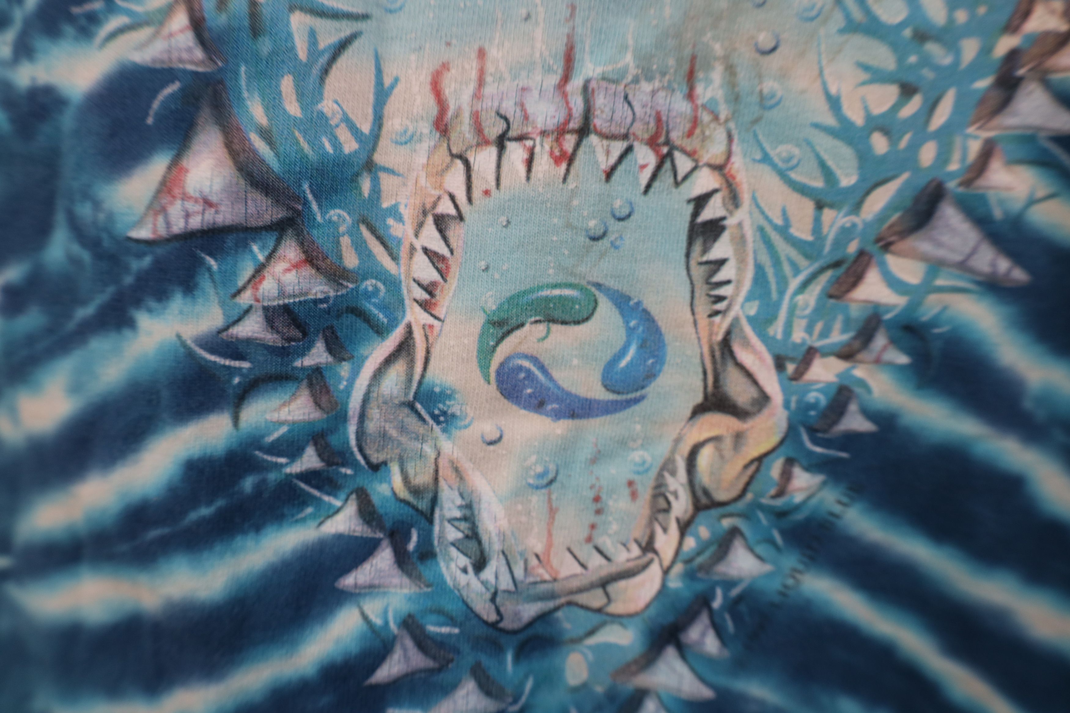 Liquid Blue Vintage 90s Liquid Blue Fish All Over Print T-Shirt USA Size US XL / EU 56 / 4 - 5 Thumbnail