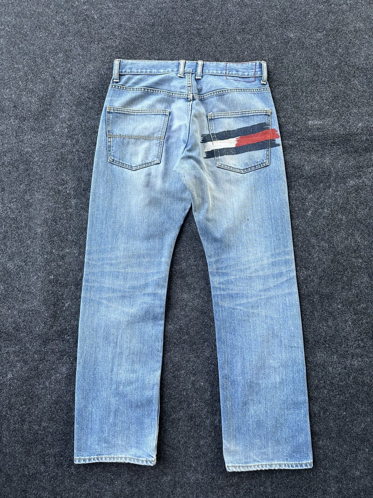 Tommy Hilfiger Tommy Hilfiger Light Blue Faded Washed Denim D175 Size US 31 - 1 Thumbnail