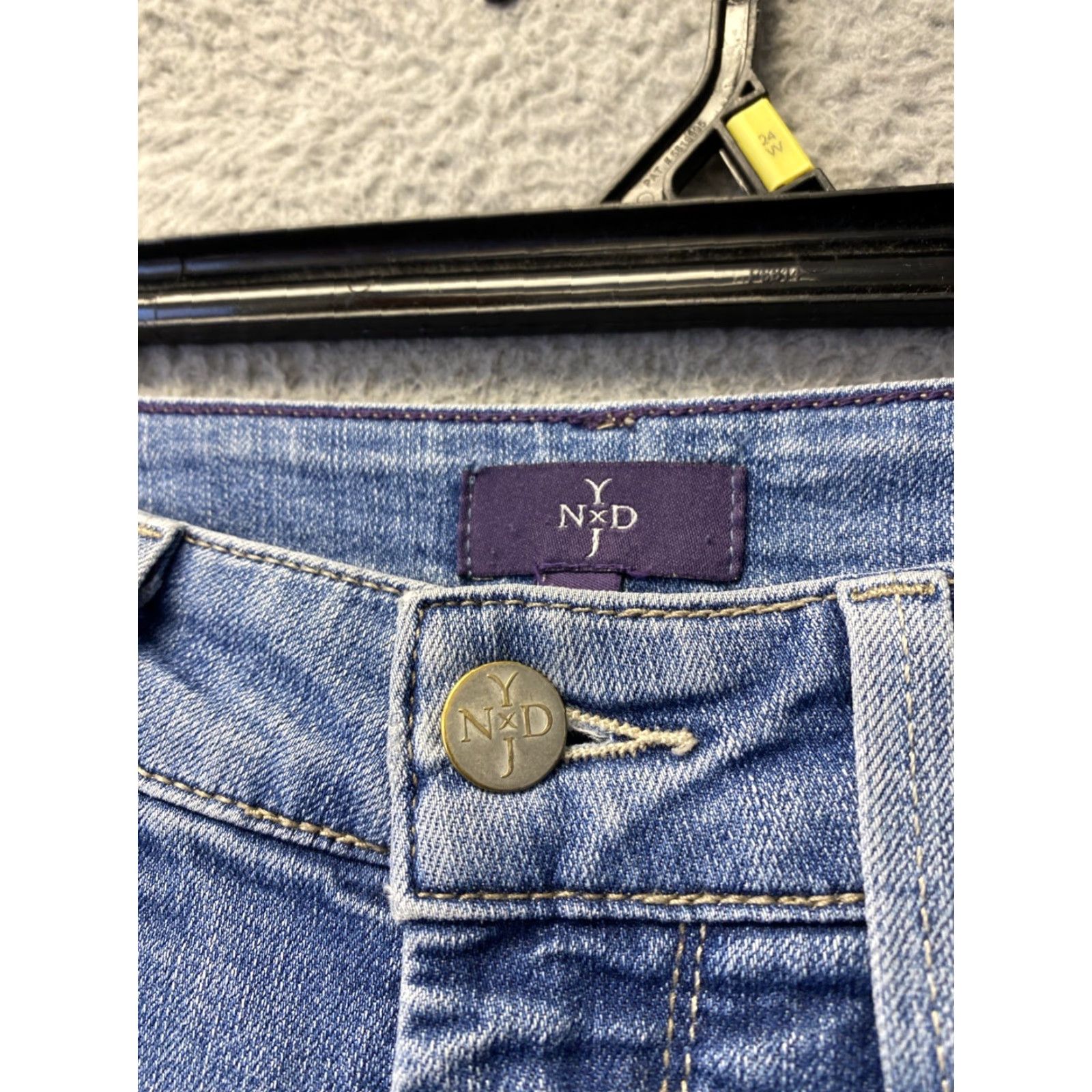 NYDJ NYDJ Women's Pants Jeans Size 0 Ankle Blue Straight Leg Size 25" / US 0 / IT 36 - 3 Thumbnail