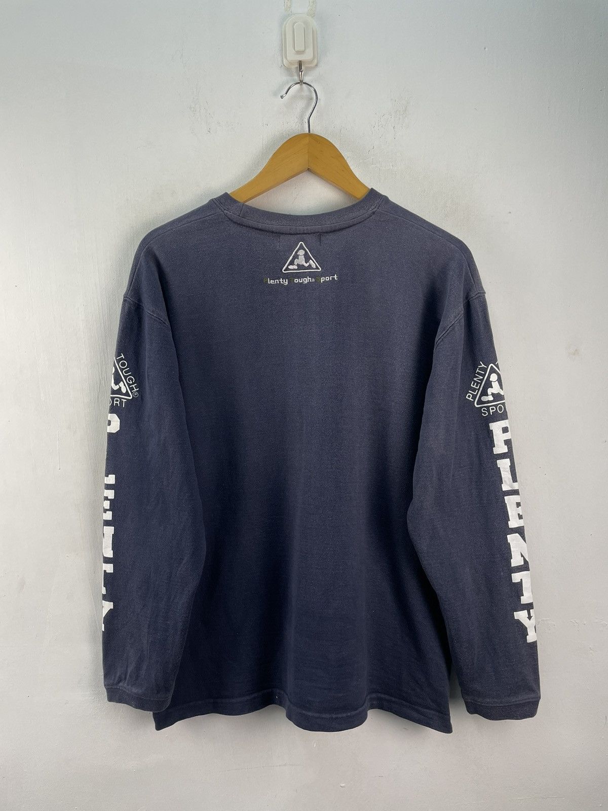 Vintage Vintage Plenty Tough Sports Sweatshirt Faded Blue Size US L / EU 52-54 / 3 - 3 Thumbnail