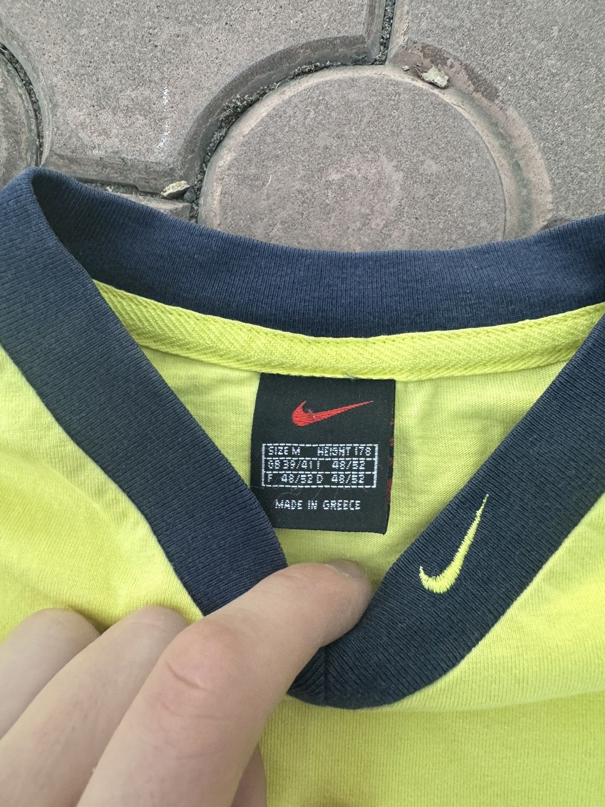 Nike × Vintage Vintage Nike Spell Out Center Logo Tee Shirt Y2K Size US M / EU 48-50 / 2 - 3 Thumbnail