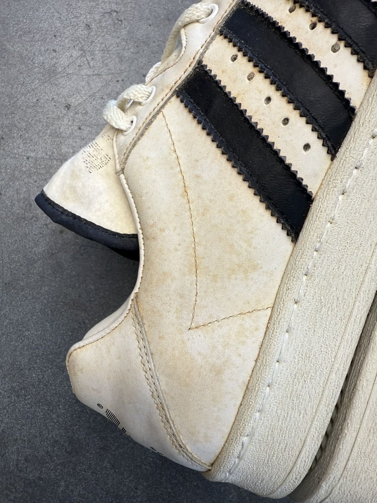 Adidas 1980s Vintage Adidas Superstar Sneakers Made In France Size US 10 / EU 43 - 8 Thumbnail