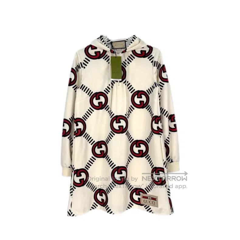 Gucci Gucci Beige full logo zipper jacket Size S / US 4 / IT 40 - 1 Thumbnail