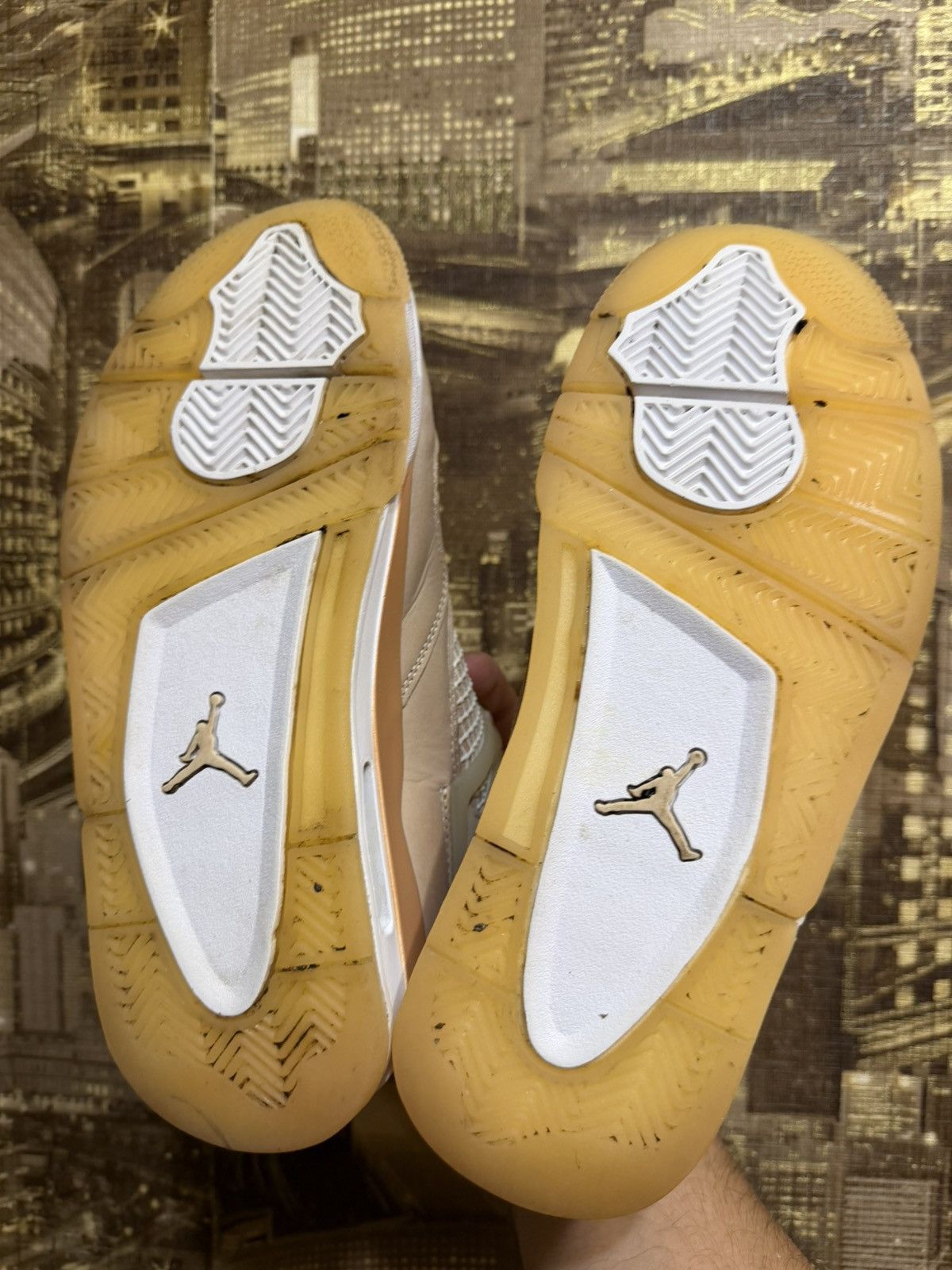 Jordan Brand Size 5.5 Women Nike Air Jordan 4 Retro Shimmer Beige Tan Size US 5.5 / IT 35.5 - 6 Thumbnail