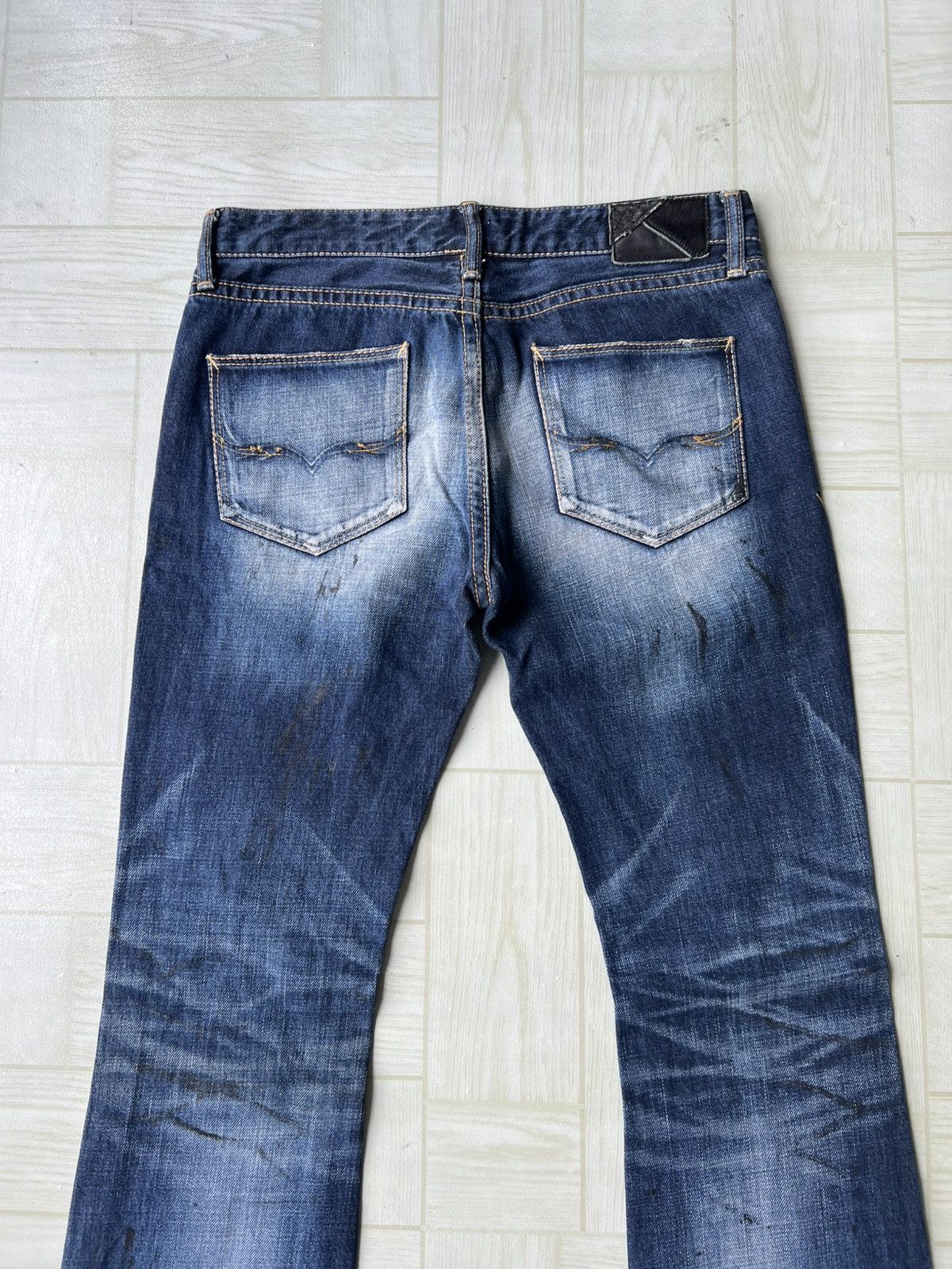 GOSTAR DE FUGA Y2K Fuga Lace Up Flare Stone Wash Whiskers Faded Denim Jeans Size US 30 / EU 46 - 3 Thumbnail