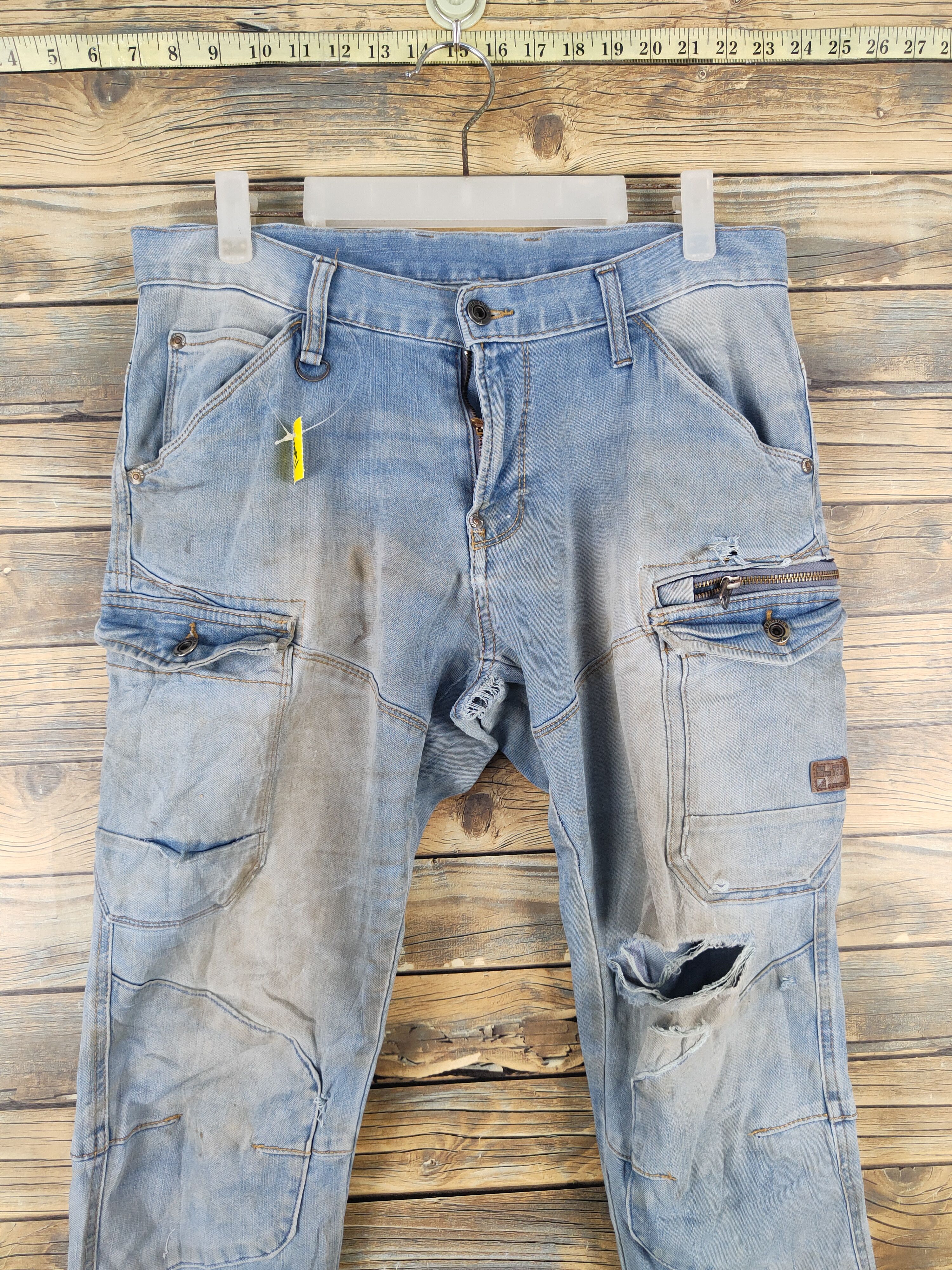 Japanese Brand I'z Frontier Blue Distressed Ripped Jeans #W2091 Size US 32 / EU 48 - 2 Thumbnail