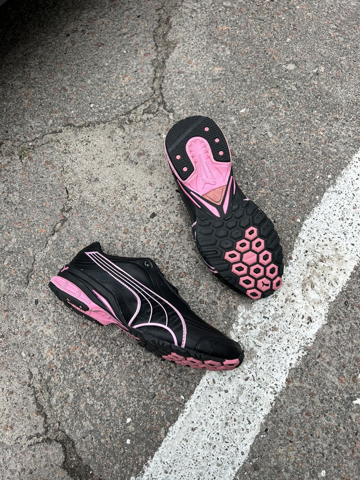 Puma × Vintage 2000s Puma Vintage Sneakers black pink Size US 6 / IT 36 - 6 Thumbnail