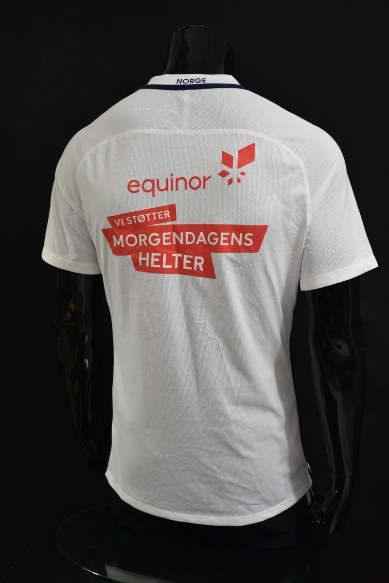 Nike 2018-2020 Nike NORWAY Away Shirt player Issue SIZE L Size US L / EU 52-54 / 3 - 5 Thumbnail