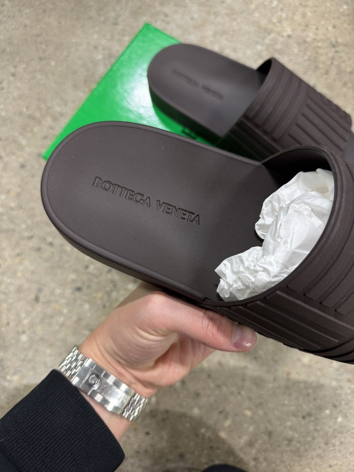 Bottega Veneta Bottega Veneta Embossed Rubber Slides NEW 550$ Size US 7 / EU 40 - 2 Thumbnail