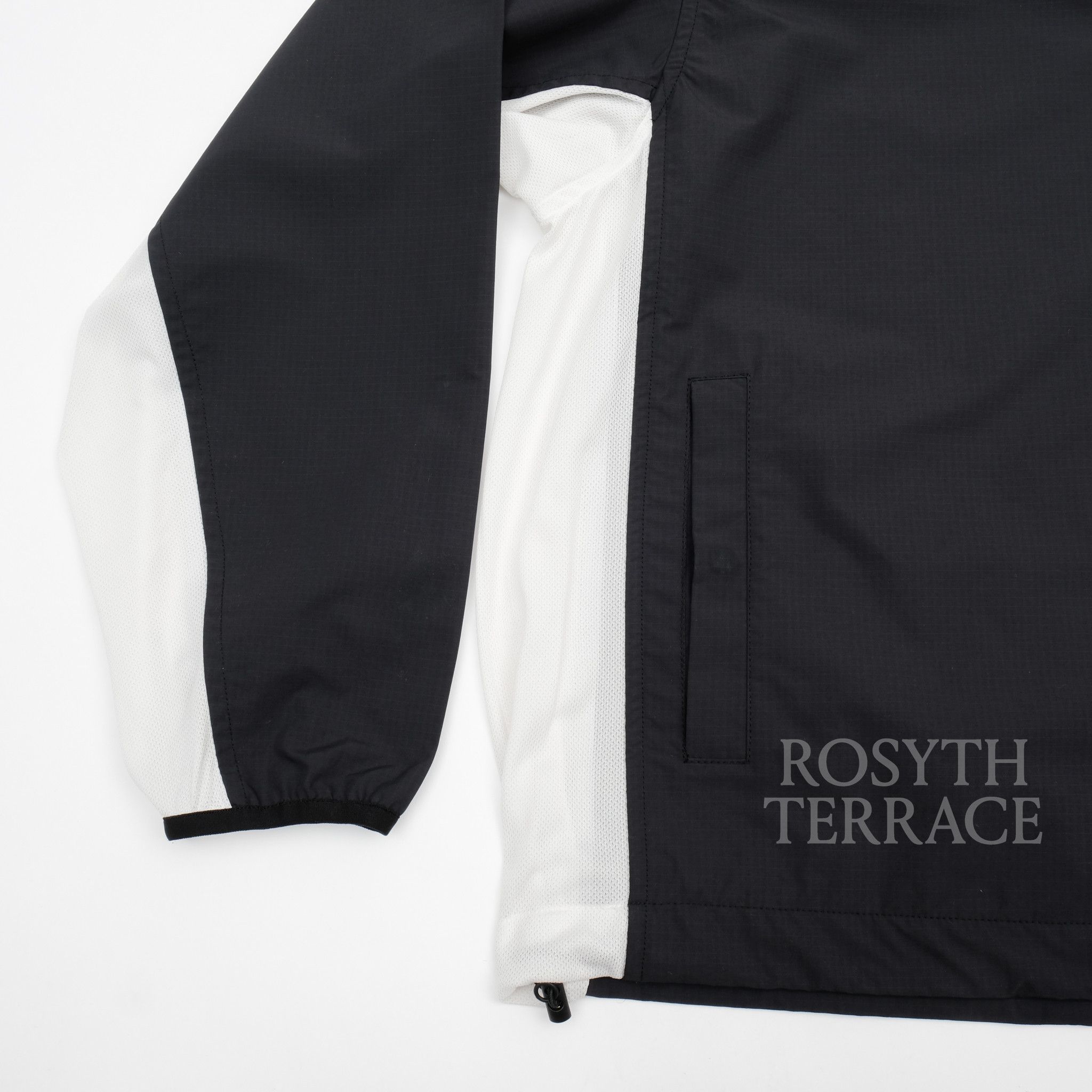 Japanese Brand 【SO SHOP & HOSTEL / SIDE MESH HALF ZIP JACKET / SIZE M】 Size US M / EU 48-50 / 2 - 4 Thumbnail