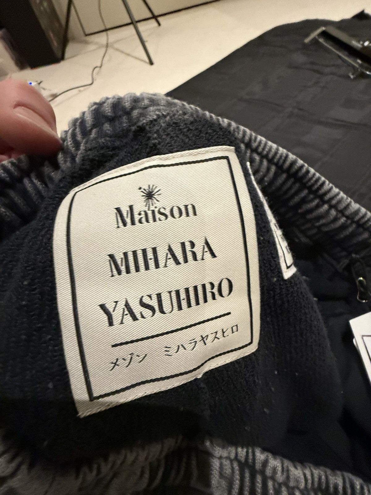 Maison MIHARA YASUHIRO Maison Mihara Yasuhiro distresses sweatpants joggers 50 BNWT Size US 34 / EU 50 - 23 Thumbnail