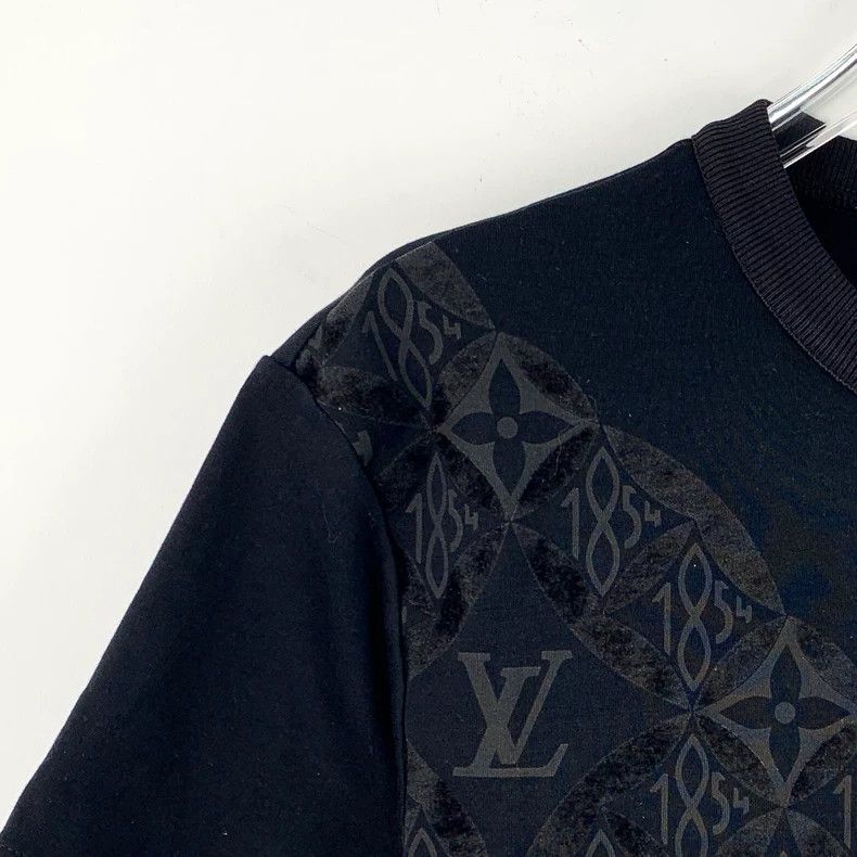 Louis Vuitton Louis Vuitton Black logo print cotton crewneck short sleev Size US M / EU 48-50 / 2 - 3 Thumbnail