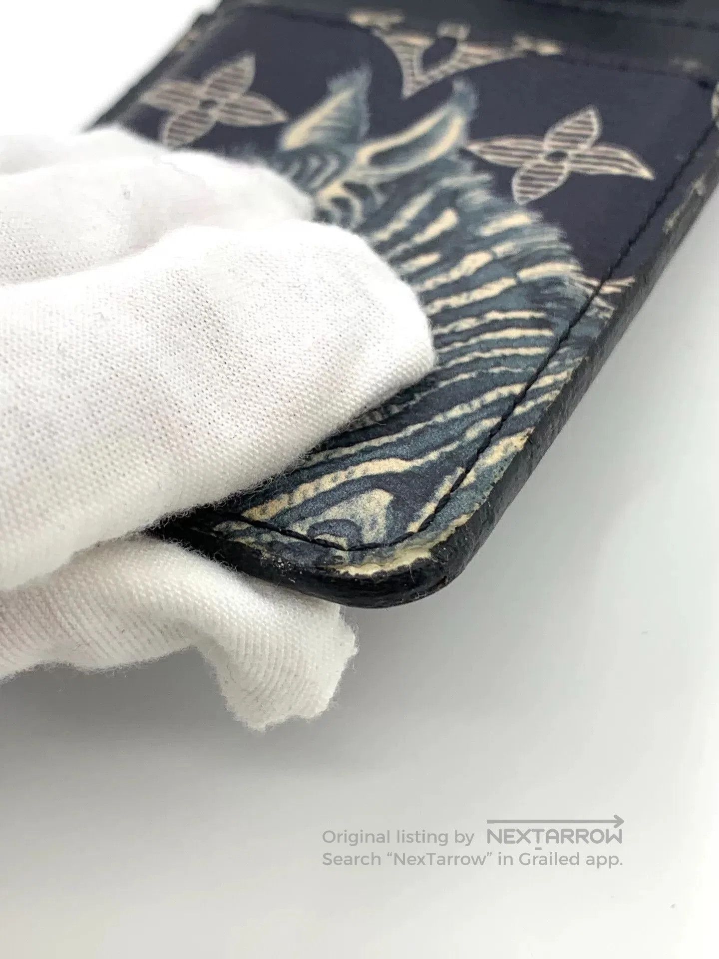 Louis Vuitton Louis Vuitton Zoo Zebra Card Holder. Size ONE SIZE - 9 Thumbnail