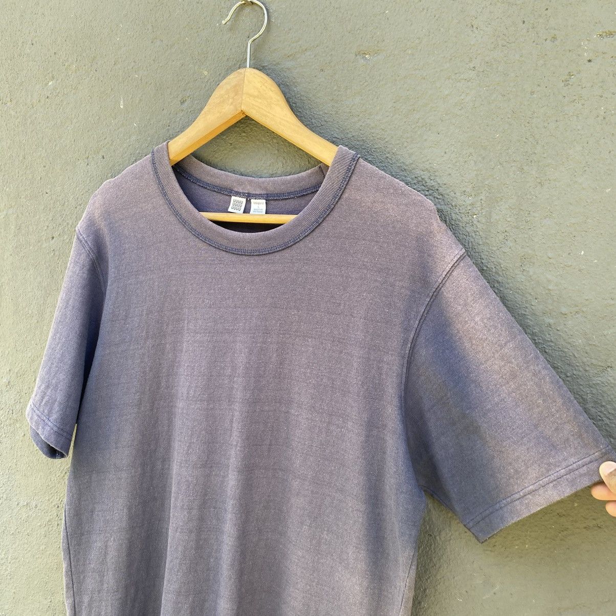 Christophe Lemaire Thrashed Faded Christophe Lemaire X Uniqlo Tee Size US L / EU 52-54 / 3 - 2 Thumbnail