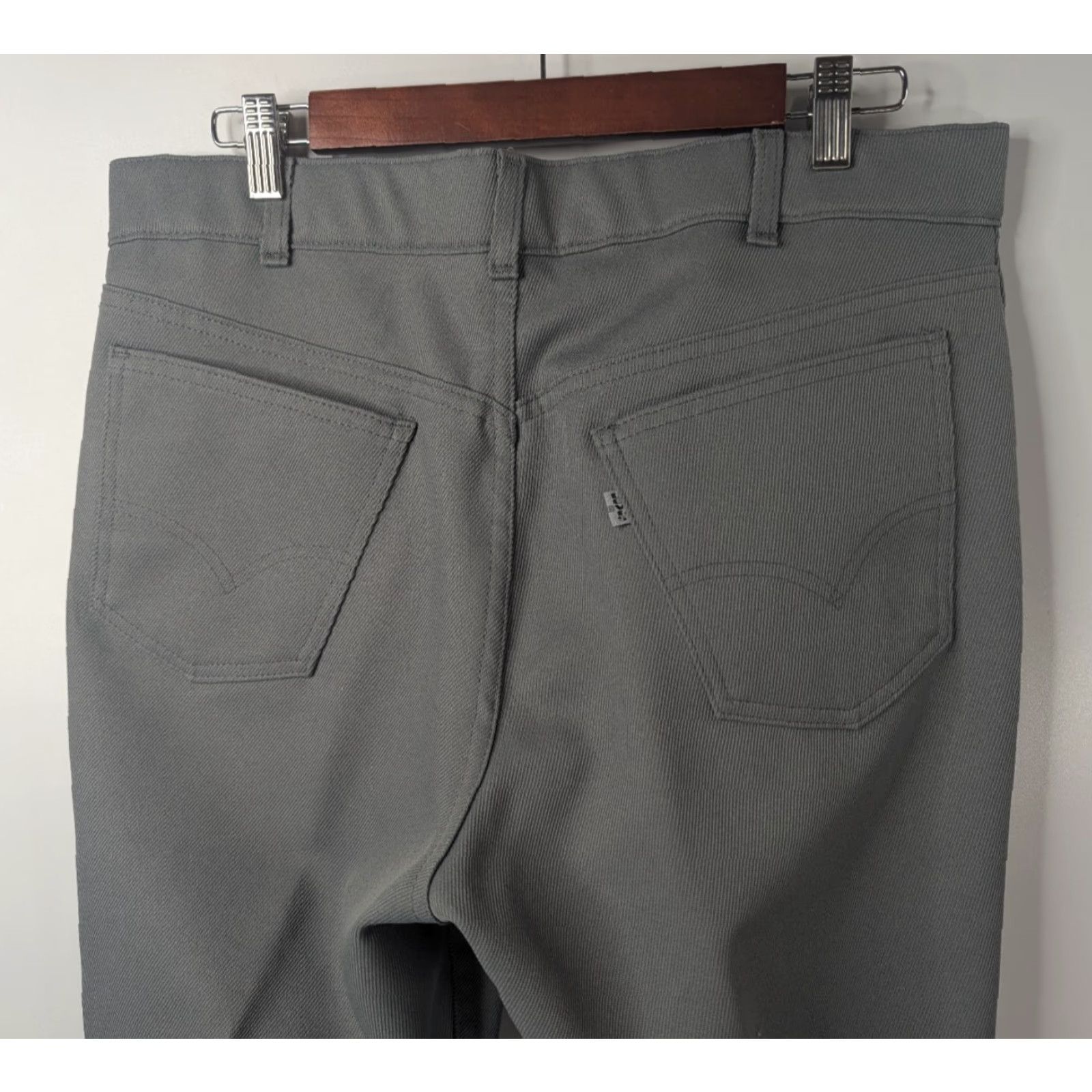 Levi's Levi’s Mens Jeans VTG 80s Bootcut Gray 36x29 Inseam 29 Pockets Denim Cotton Talon Zip Size US 35 - 5 Thumbnail