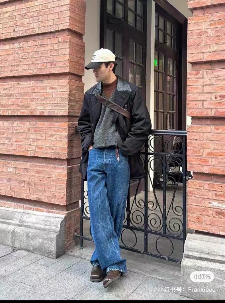 Dries Van Noten Dries Van Noten size:29 Blue wavy loose jeans Size US 29 - 1 Thumbnail