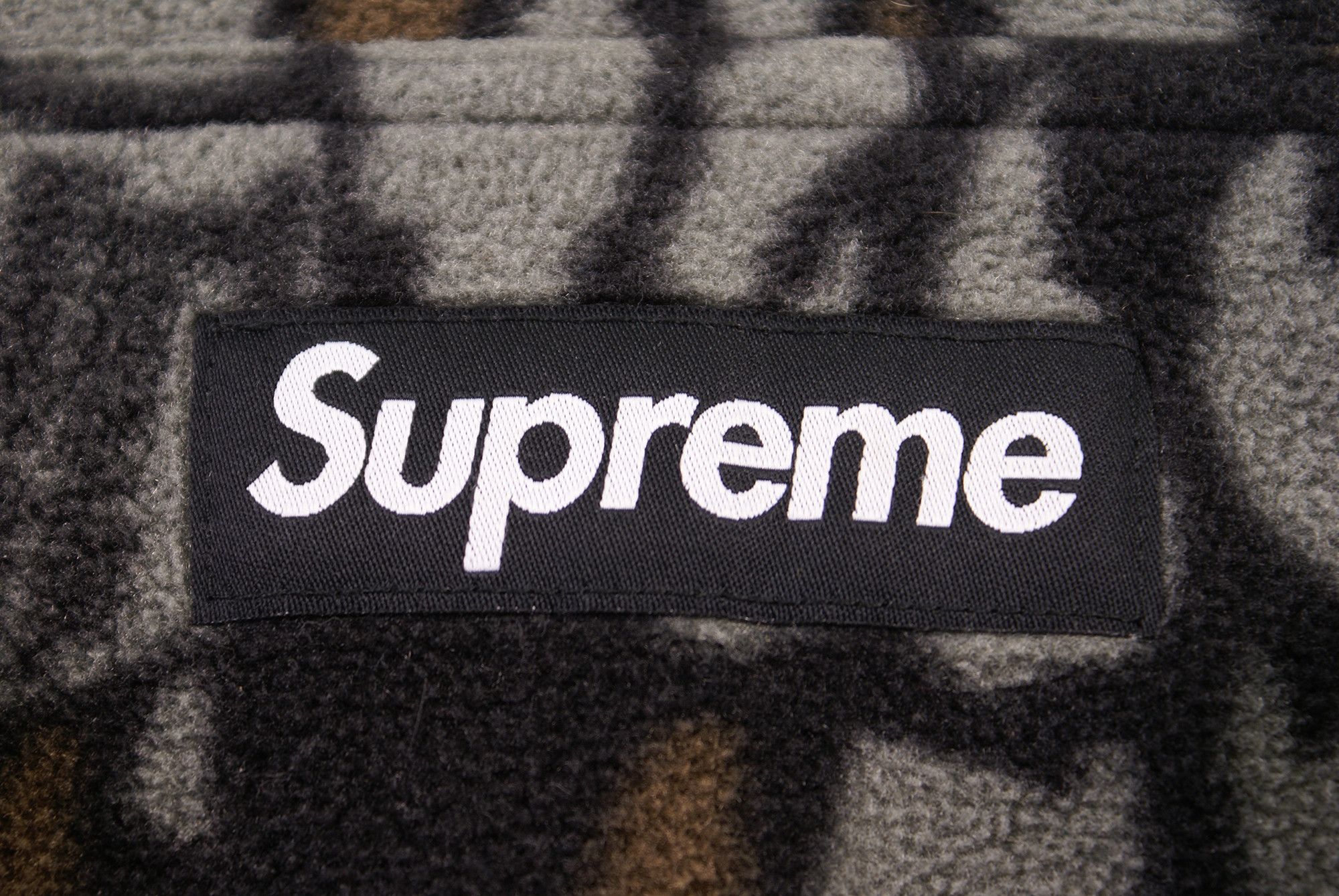 Supreme 2020 Supreme Polartec Hooded Sweatshirt OLIVE TREEBARK CAMO Size US M / EU 48-50 / 2 - 2 Thumbnail