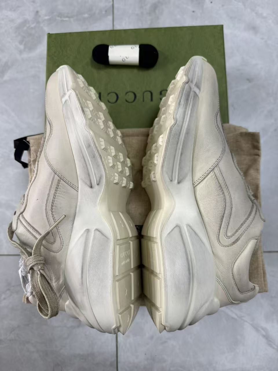 Gucci Gucci Low-Top Sneakers Size US 6.5 / EU 39-40 - 7 Thumbnail