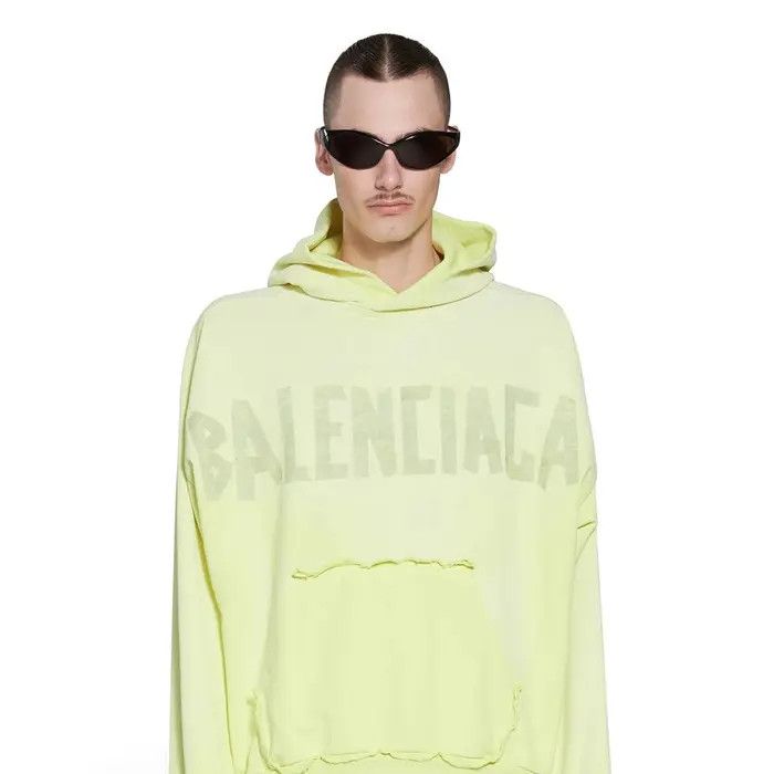 Balenciaga o1w1db10126 Tape Type Ripped Pocket Hoodie in Fluo Yellow Size US XXS / EU 40 - 5 Thumbnail